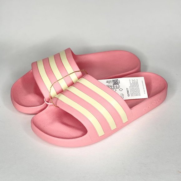 Women's Adidas Adilette Aqua Slide GZ5877 (Wonder Mauve / Wonder White) NWT - Picture 2 of 10